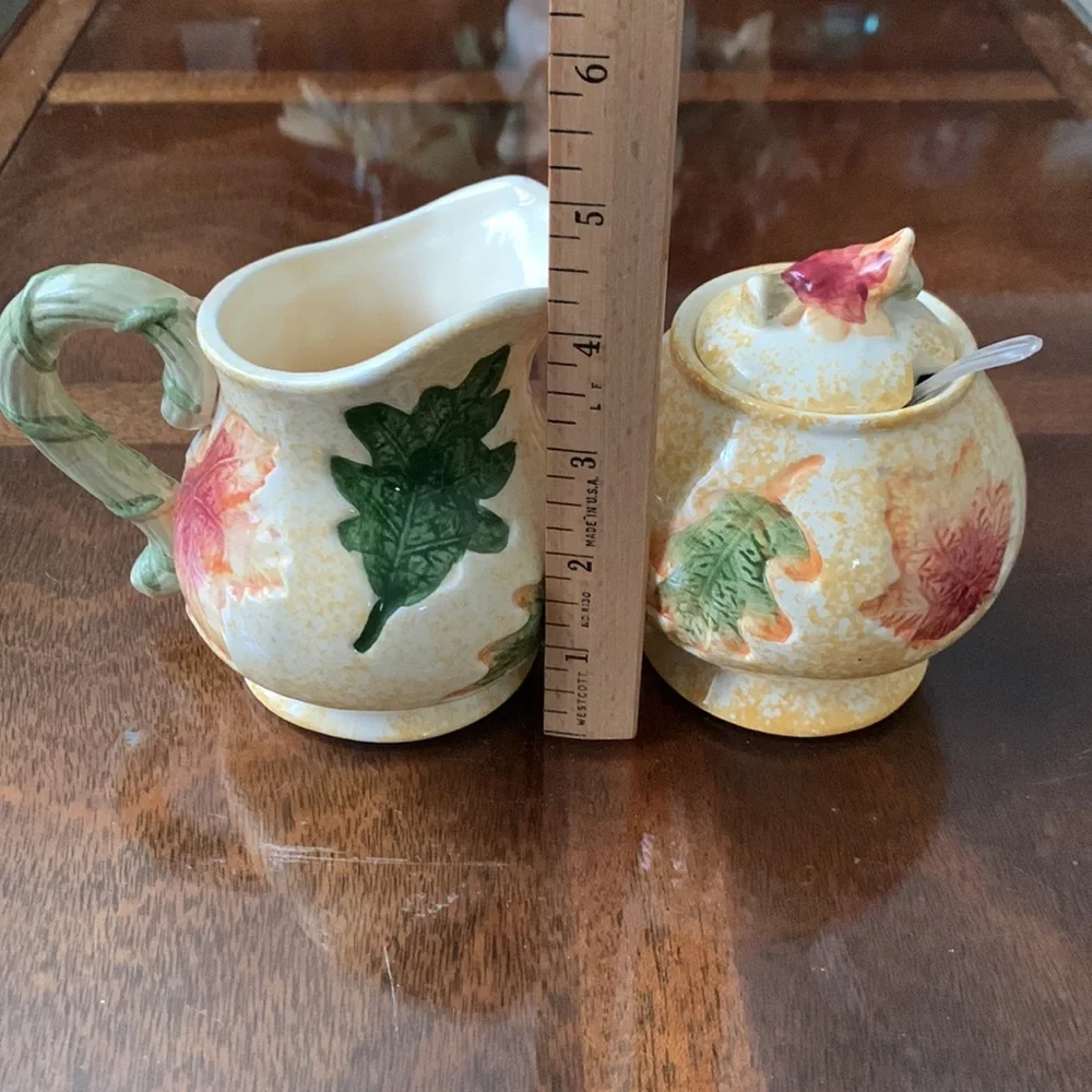 Oxford Elite Maple Leaf Creamer Pitcher & Sugar Bowl Fall Autumn Thanksgiving